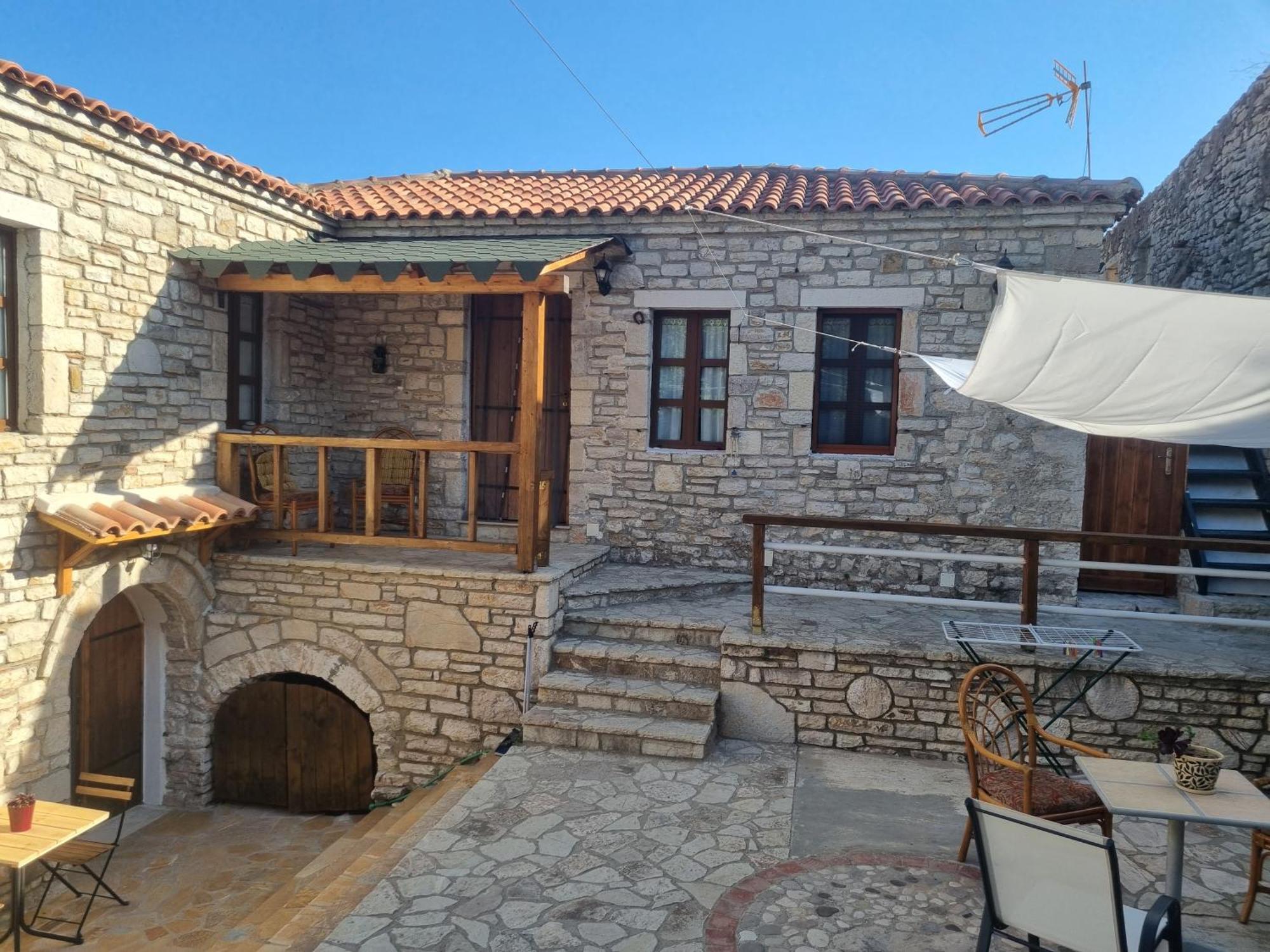 Villa Olive Old Qeparo Zewnętrze zdjęcie